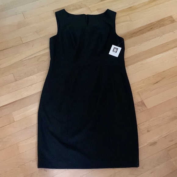 Anne Klein Dresses & Skirts - Women’s Anne Klein Sleeveless Black Dress